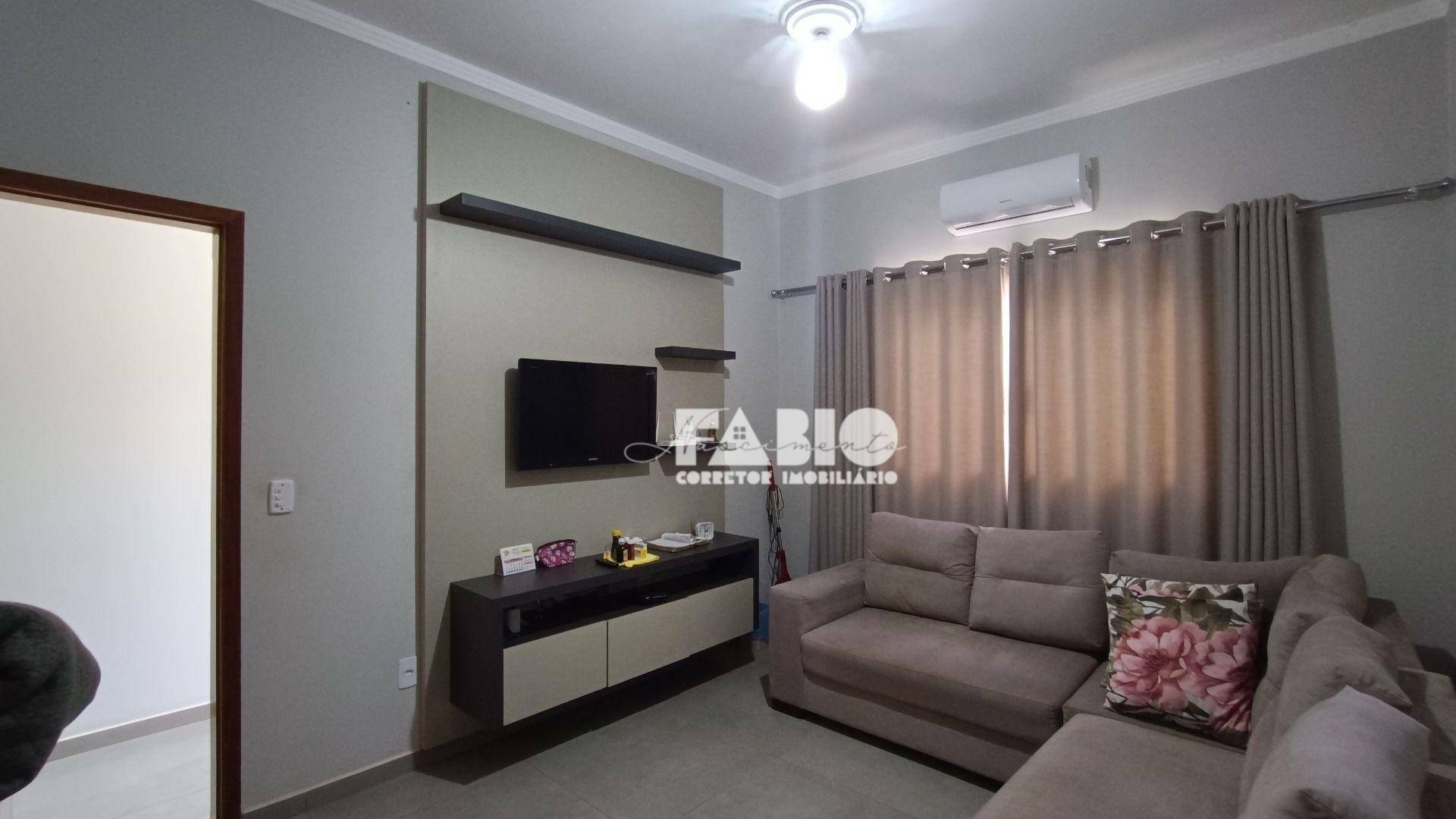 Casa à venda com 2 quartos, 125m² - Foto 8