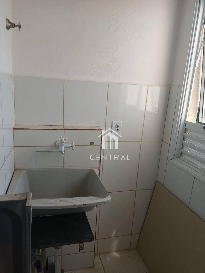 Apartamento à venda com 2 quartos, 42m² - Foto 20