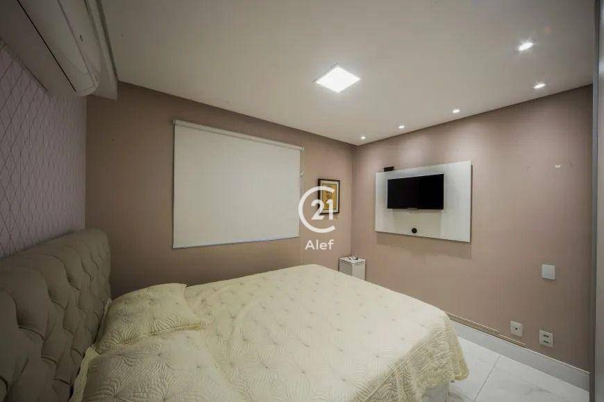 Apartamento à venda com 3 quartos, 98m² - Foto 9