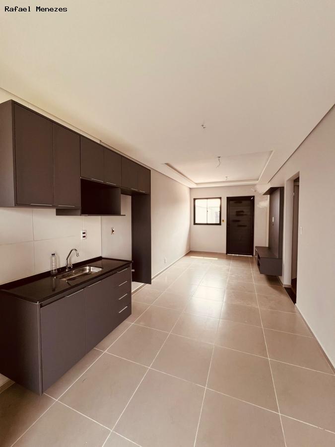 Casa à venda com 2 quartos, 52m² - Foto 5
