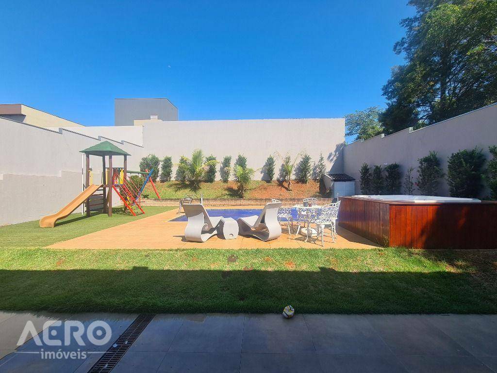 Casa de Condomínio à venda com 3 quartos, 220m² - Foto 12