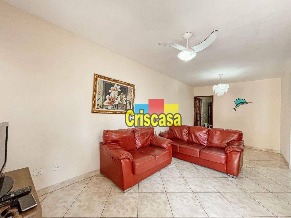 Casa à venda com 3 quartos, 130m² - Foto 2