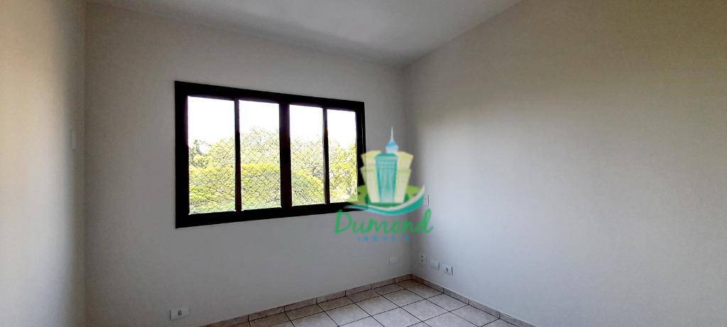 Apartamento para alugar com 3 quartos, 88m² - Foto 11