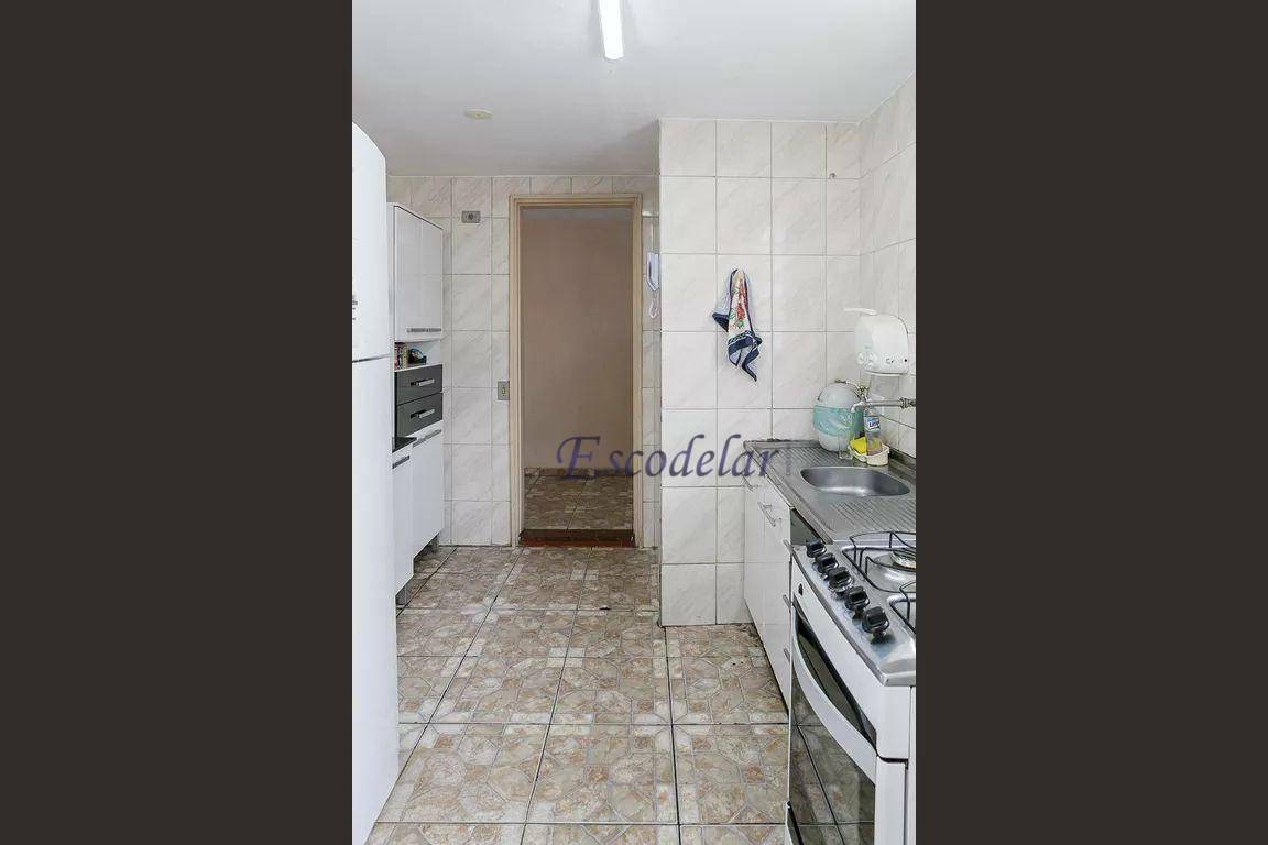 Apartamento à venda com 3 quartos, 107m² - Foto 13