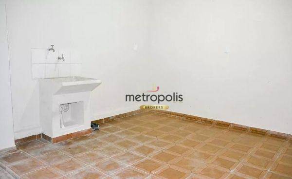 Casa para alugar com 1 quarto, 80m² - Foto 10