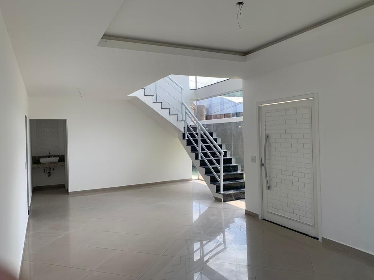 Casa de Condomínio à venda com 5 quartos, 220m² - Foto 12