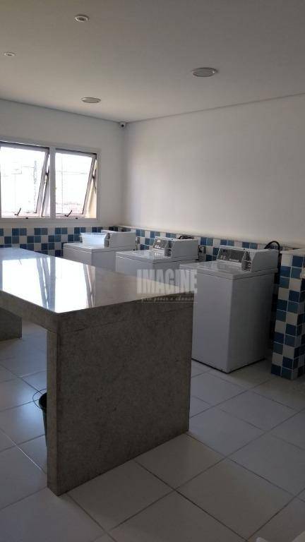 Apartamento à venda com 1 quarto, 33m² - Foto 25