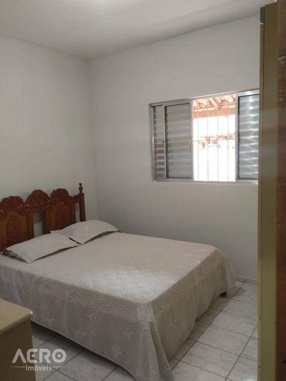 Casa à venda com 3 quartos, 140m² - Foto 7