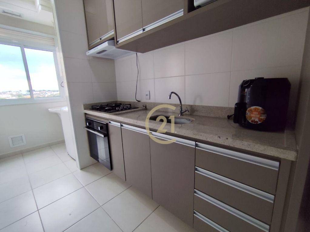 Apartamento para alugar com 3 quartos, 92m² - Foto 13