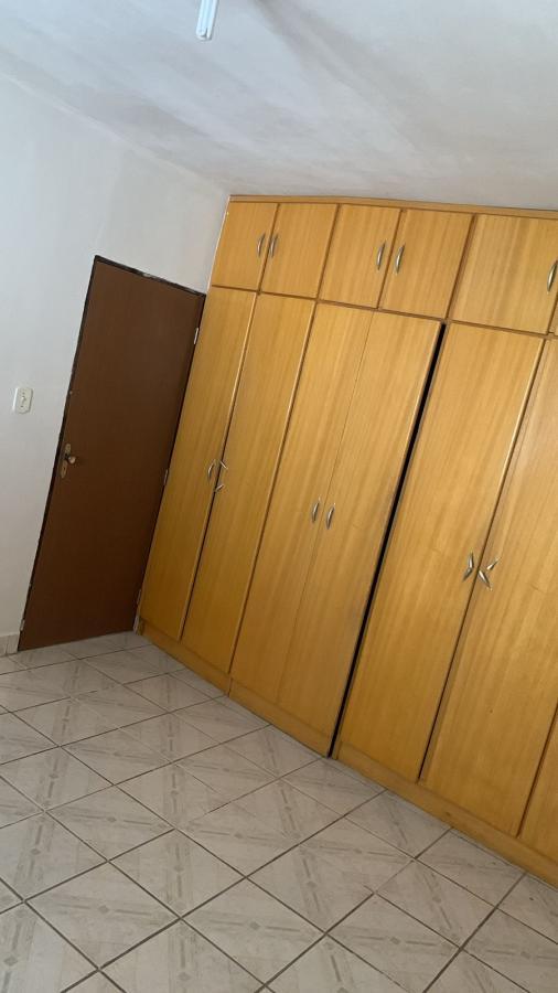 Apartamento para alugar com 3 quartos, 125m² - Foto 9