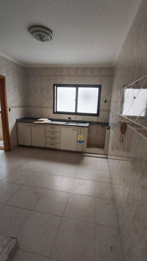 Apartamento à venda com 3 quartos, 93m² - Foto 28