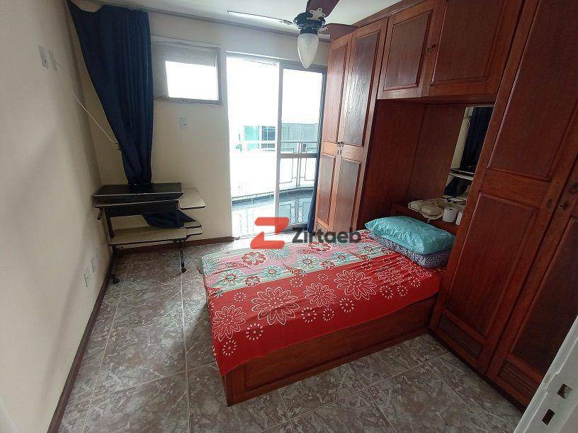 Apartamento para alugar com 3 quartos, 91m² - Foto 3