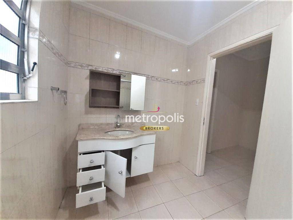 Sobrado à venda e aluguel com 2 quartos, 184m² - Foto 13