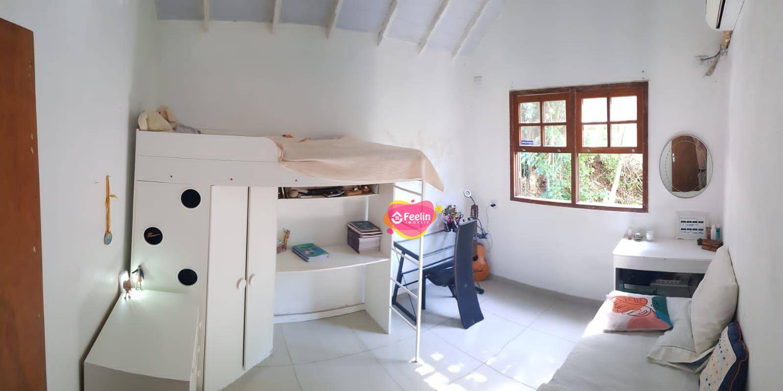 Casa à venda com 4 quartos, 300m² - Foto 16