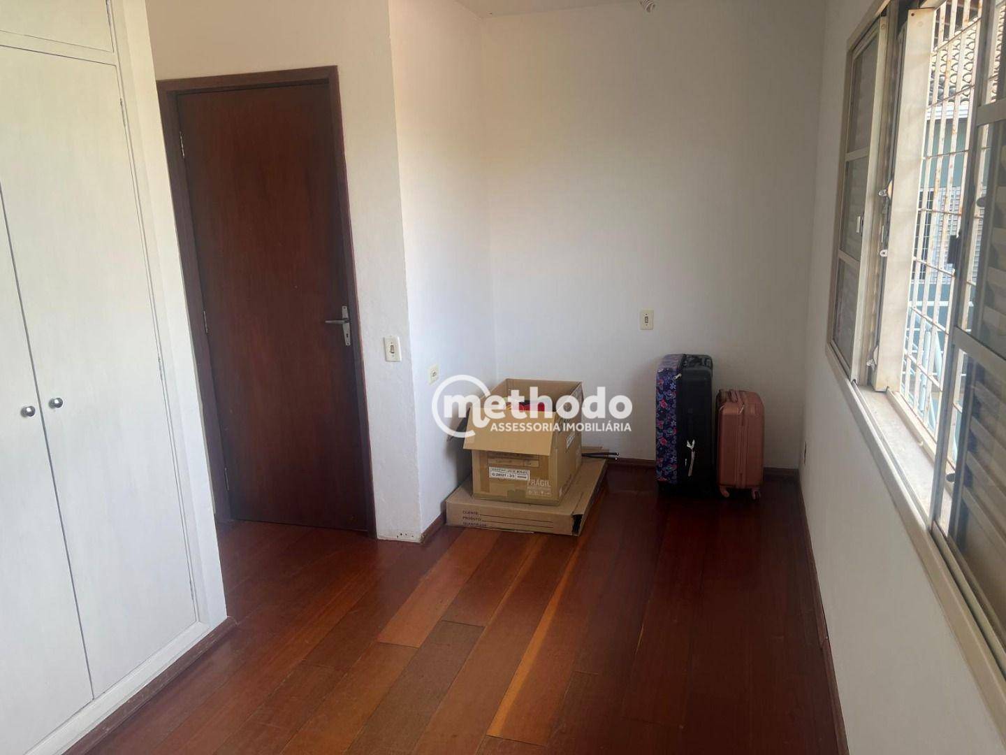Casa à venda e aluguel com 4 quartos, 288m² - Foto 6