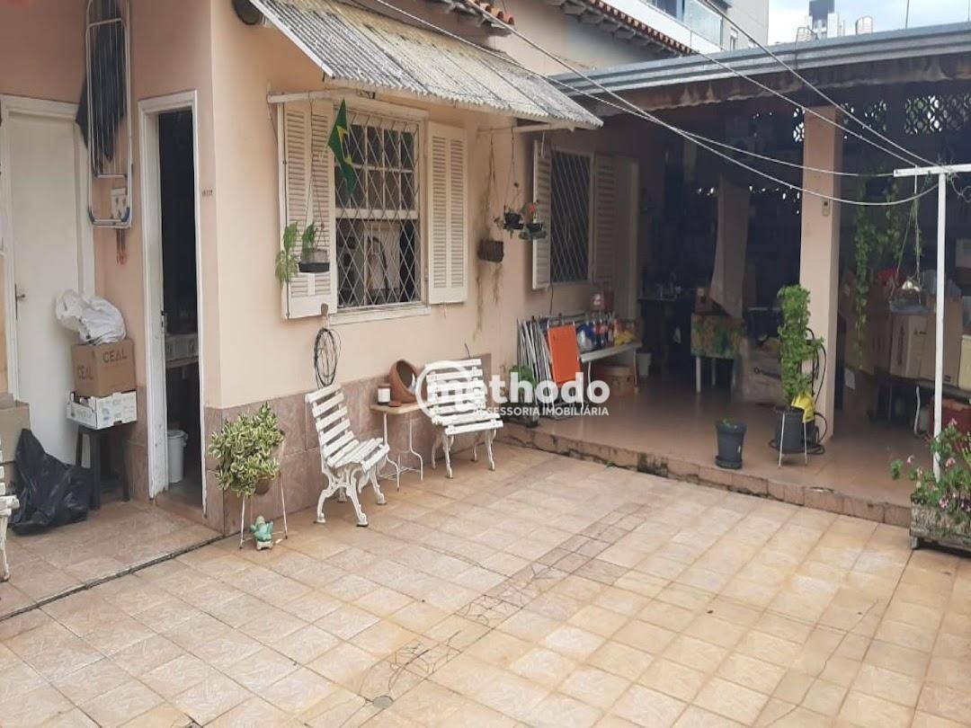 Casa à venda com 4 quartos, 158m² - Foto 2