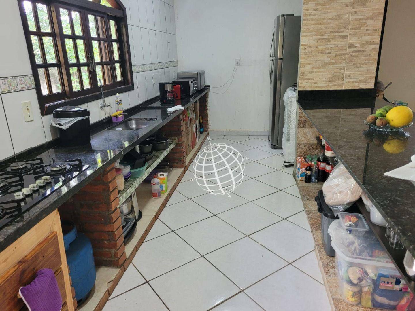 Chácara à venda com 3 quartos, 300m² - Foto 14