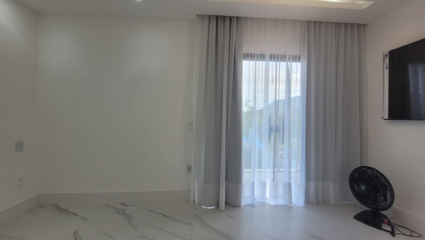 Casa de Condomínio à venda com 5 quartos, 420m² - Foto 47