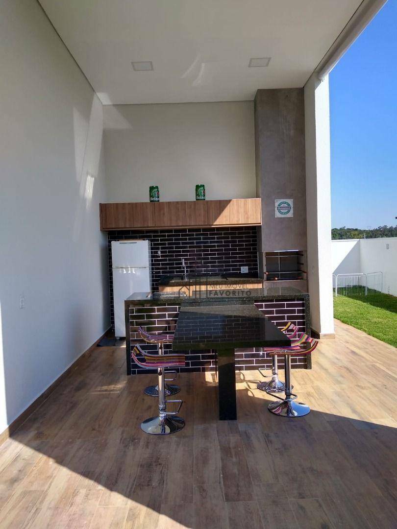 Casa à venda com 3 quartos, 367m² - Foto 2