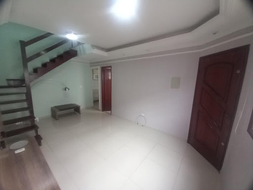 Sobrado à venda com 2 quartos, 115m² - Foto 4