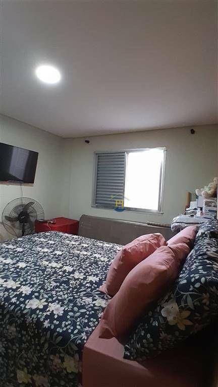 Apartamento à venda com 1 quarto, 50m² - Foto 11