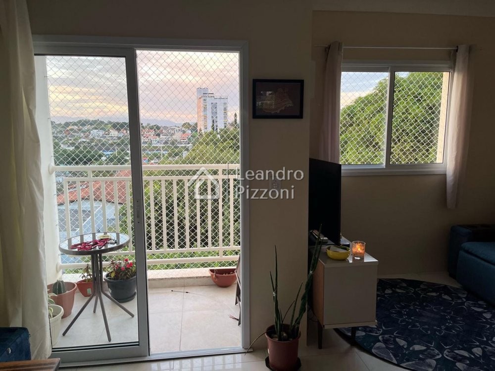 Apartamento à venda com 2 quartos, 69m² - Foto 5