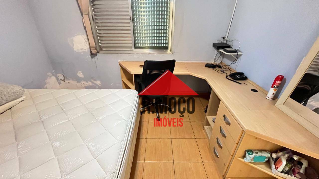 Sobrado à venda com 3 quartos, 229m² - Foto 14