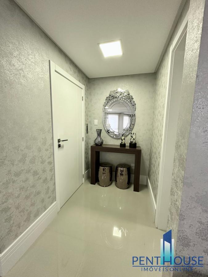 Apartamento à venda com 3 quartos, 179m² - Foto 12