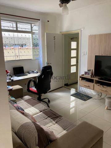 Apartamento à venda com 2 quartos, 80m² - Foto 1