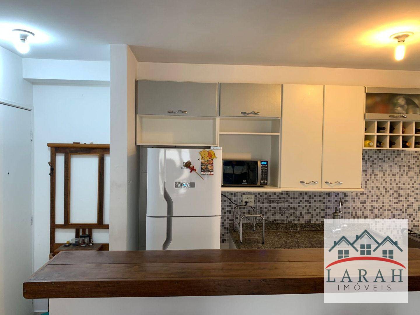 Apartamento à venda com 3 quartos, 70m² - Foto 2