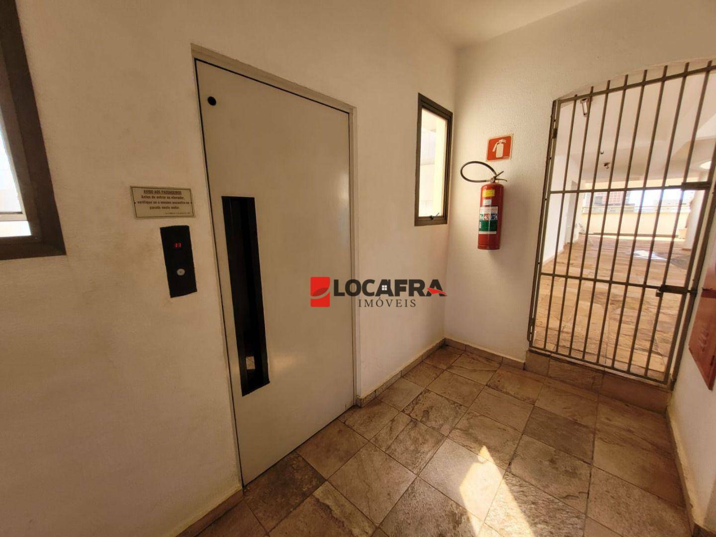 Apartamento à venda com 3 quartos, 304m² - Foto 44