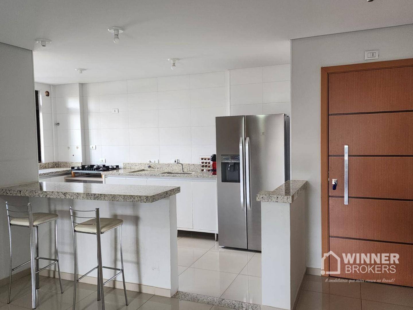 Apartamento à venda com 3 quartos, 110m² - Foto 9