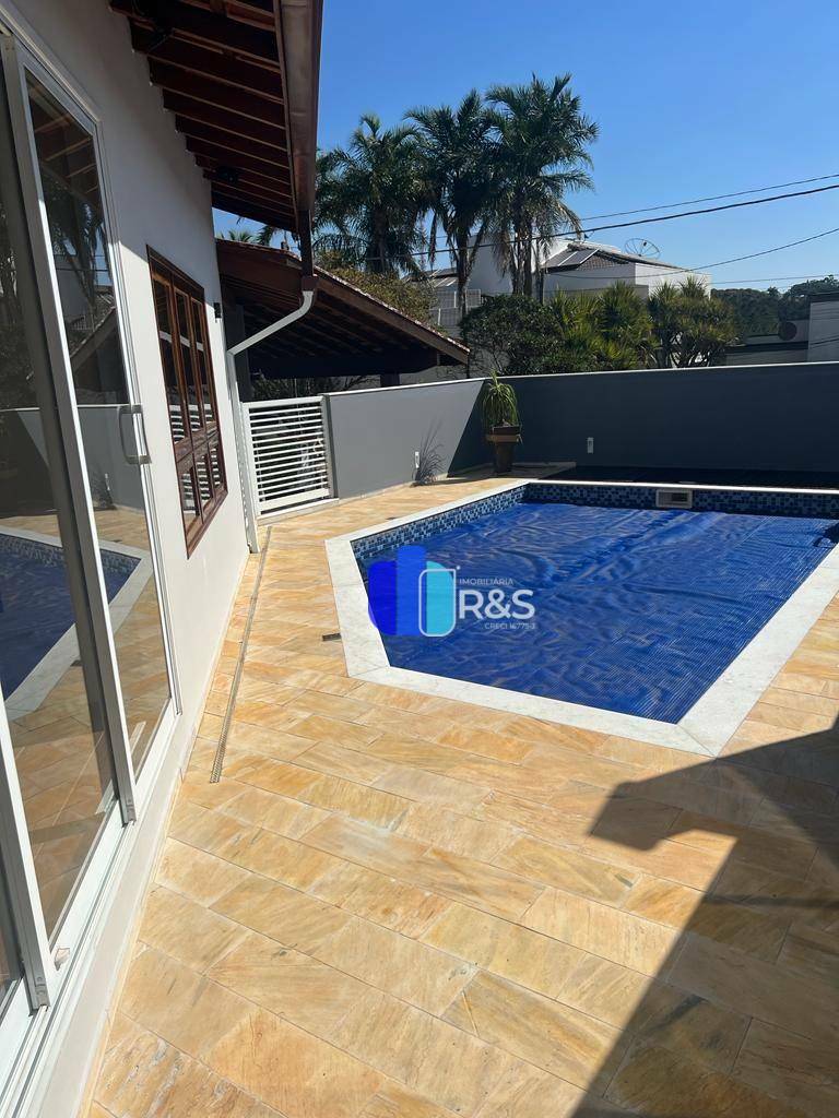 Casa de Condomínio à venda e aluguel com 3 quartos, 246m² - Foto 49