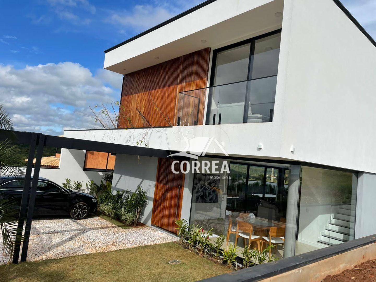 Casa à venda com 4 quartos, 311m² - Foto 2