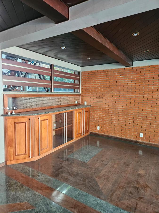 Casa de Condomínio à venda com 4 quartos, 300m² - Foto 4