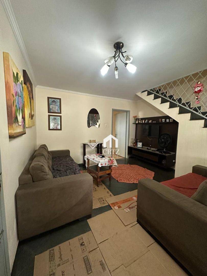 Casa, 3 quartos, 170 m² - Foto 1