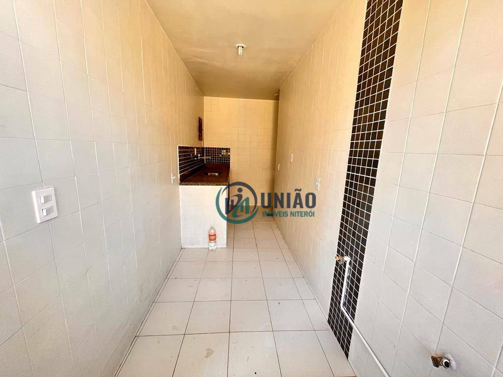 Cobertura à venda com 2 quartos, 100m² - Foto 18