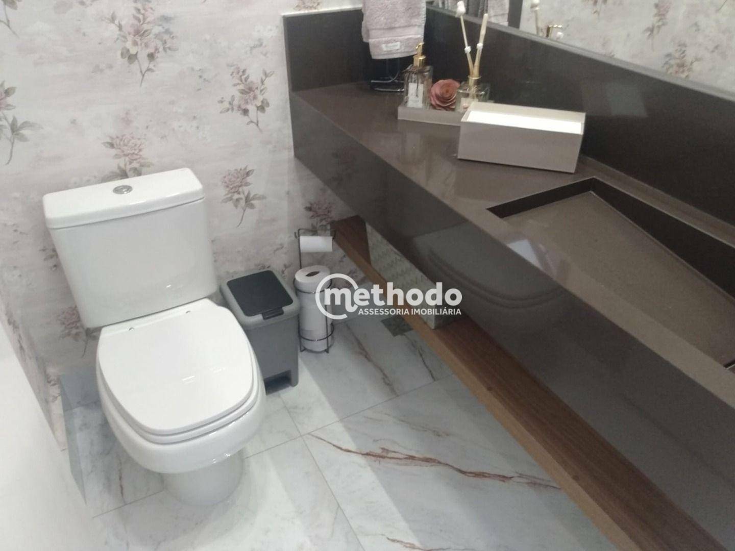 Casa de Condomínio à venda com 3 quartos, 350m² - Foto 24