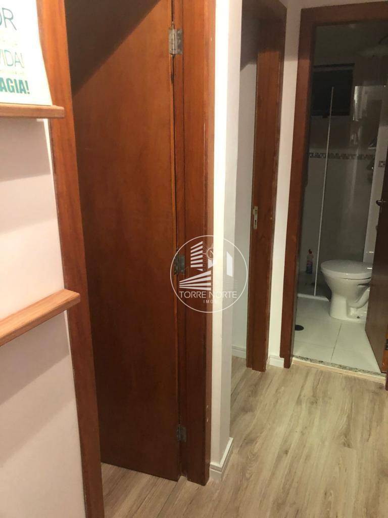 Apartamento à venda com 2 quartos, 49m² - Foto 3