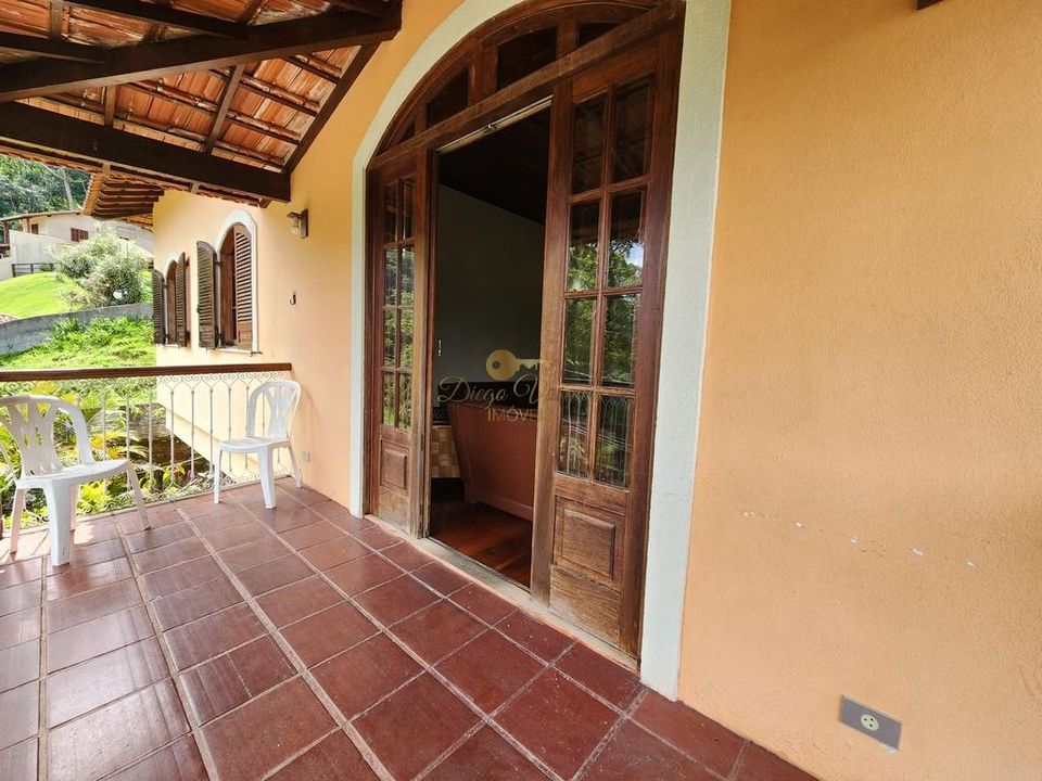 Casa à venda com 4 quartos, 192m² - Foto 6