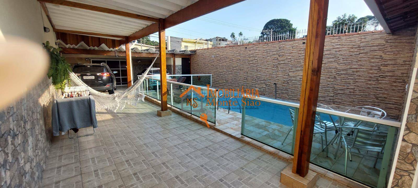 Sobrado à venda com 3 quartos, 230m² - Foto 2