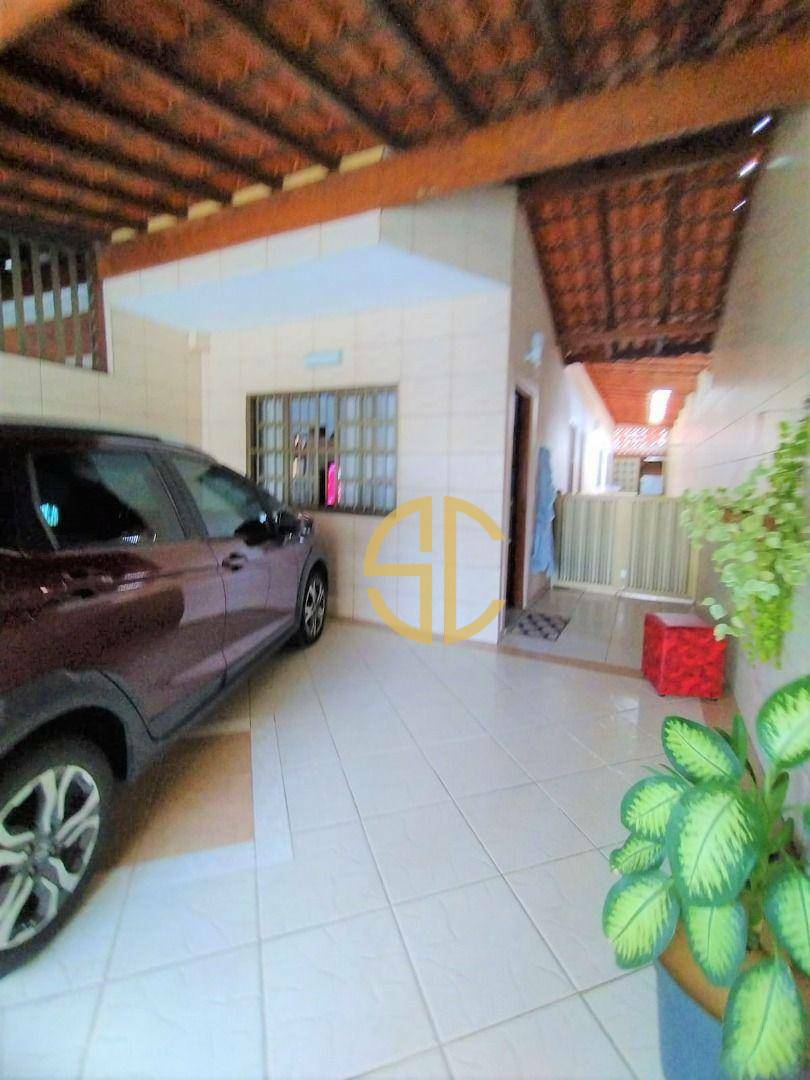 Sobrado à venda com 3 quartos, 120m² - Foto 1