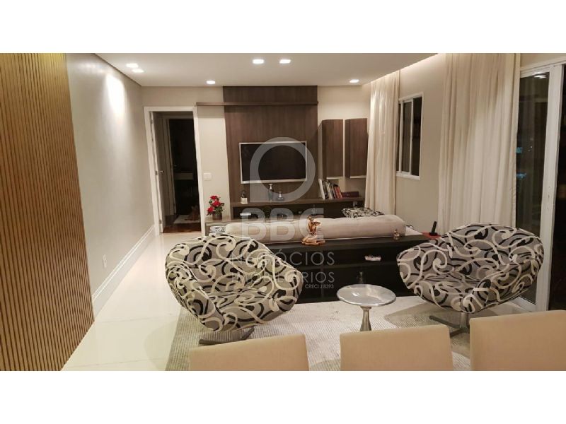 Apartamento à venda com 3 quartos, 146m² - Foto 1