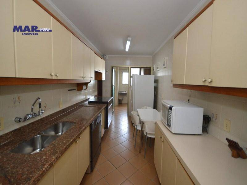 Apartamento à venda com 4 quartos, 224m² - Foto 18