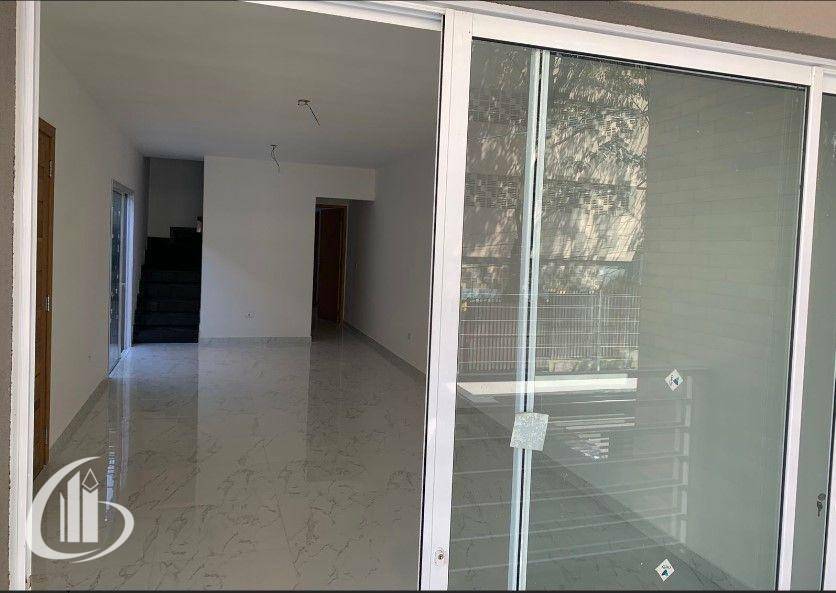 Sobrado à venda com 3 quartos, 165m² - Foto 4