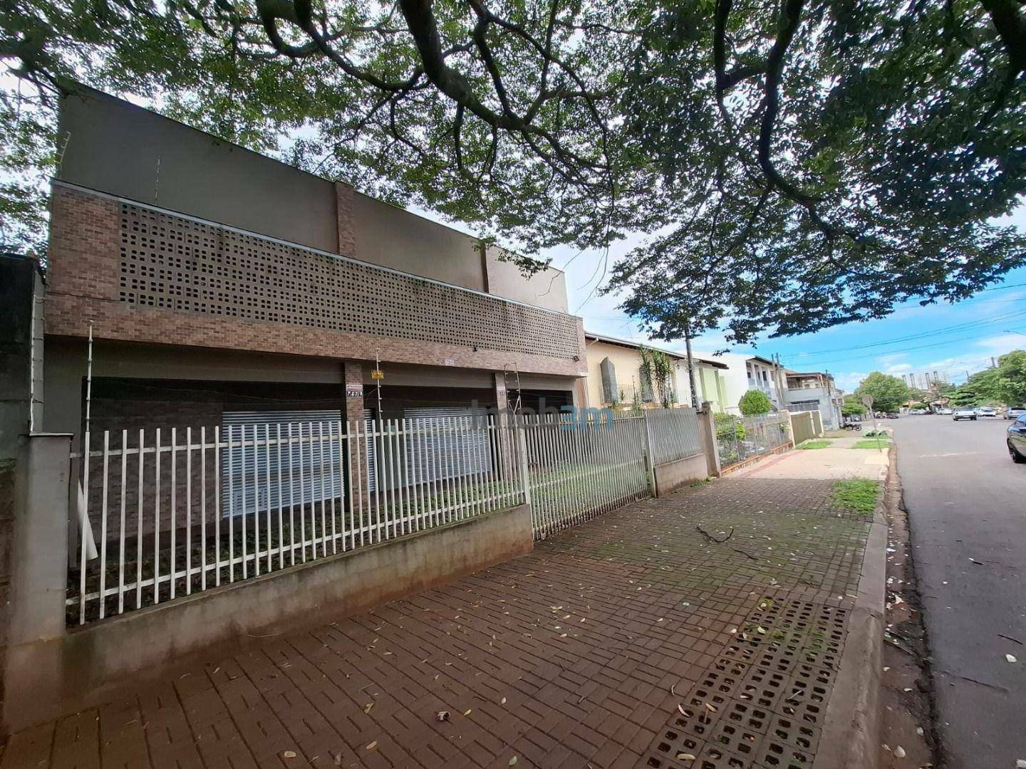 Depósito-Galpão-Armazém para alugar, 417m² - Foto 1