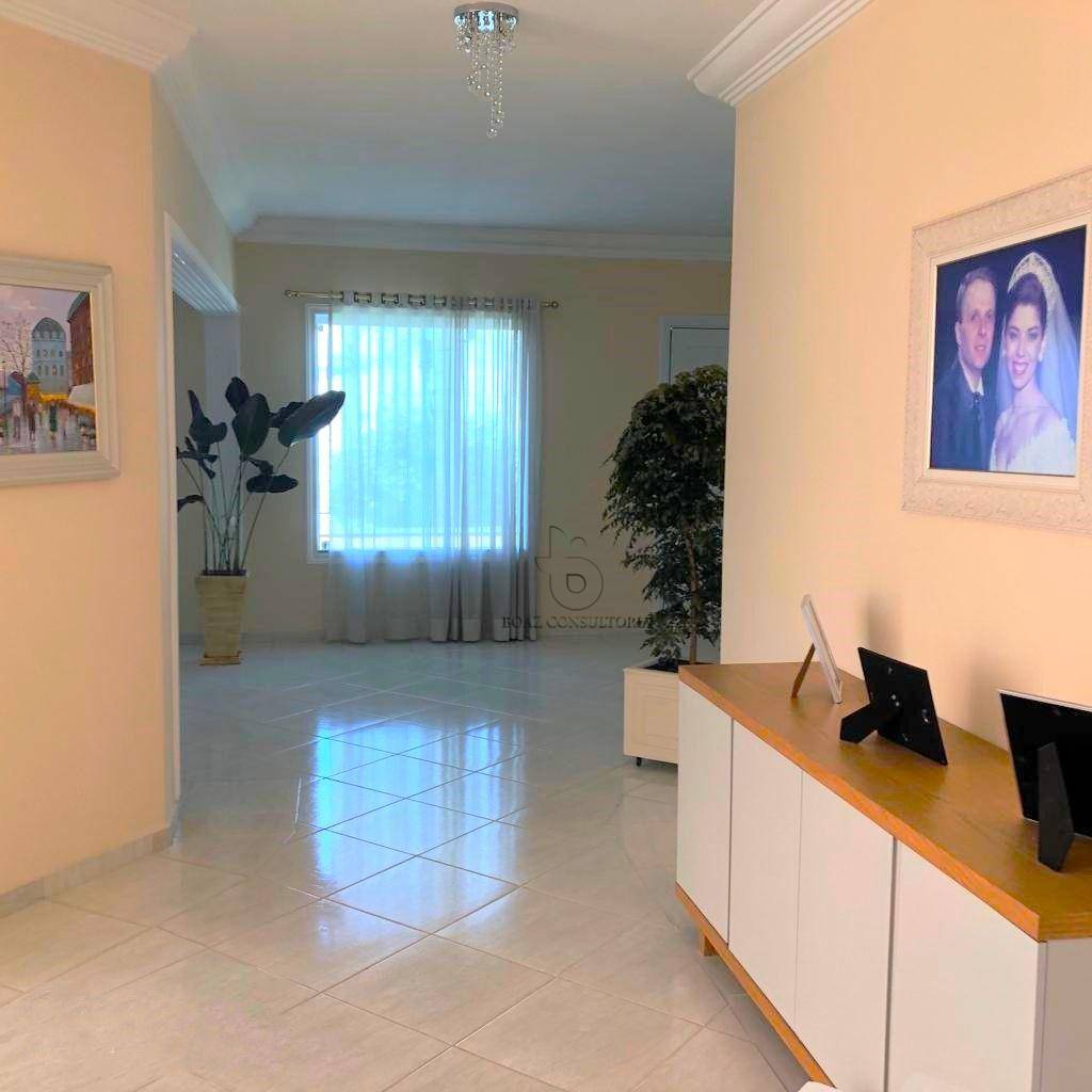 Casa à venda com 3 quartos, 300m² - Foto 7