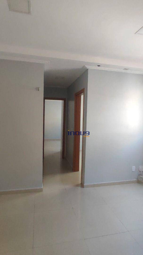 Apartamento à venda com 2 quartos, 44m² - Foto 2