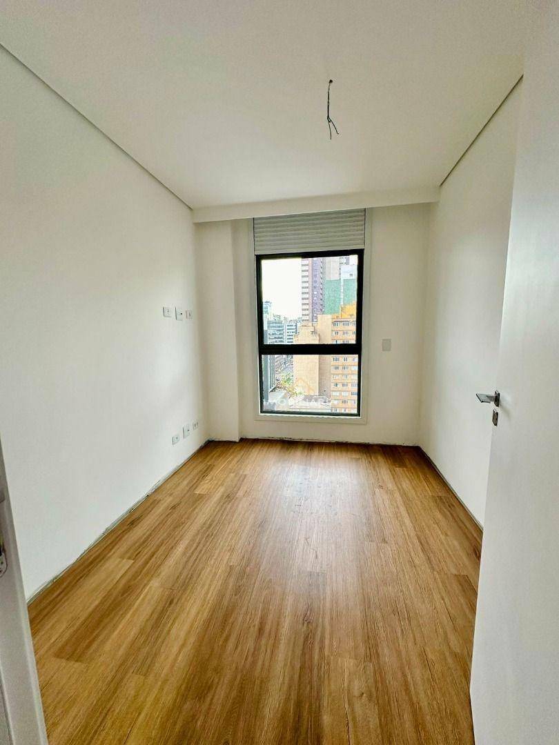 Apartamento para alugar com 2 quartos, 79m² - Foto 15