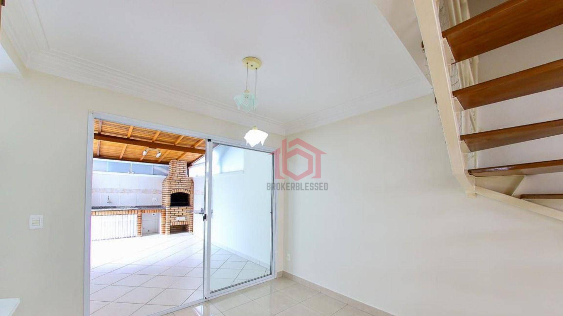 Casa à venda com 3 quartos, 115m² - Foto 7